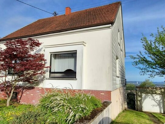 RESERVIERT!!! GEPFLEGTES EINFAMILIENHAUS MIT UNVERBAUBARER FERNSICHT IN BELIEBTER HÖHENLAGE MIT GARTEN & GARAGE IN WALL…