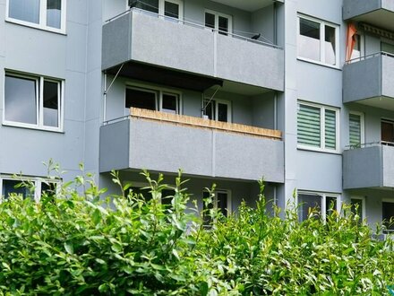 Sonnige 2 Zimmer Wohnung mit Balkon und Stellplatz in Engelsby