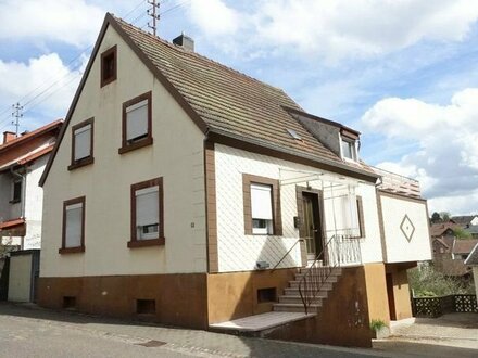 6-Zimmer Haus in Eppenbrunn (66957)