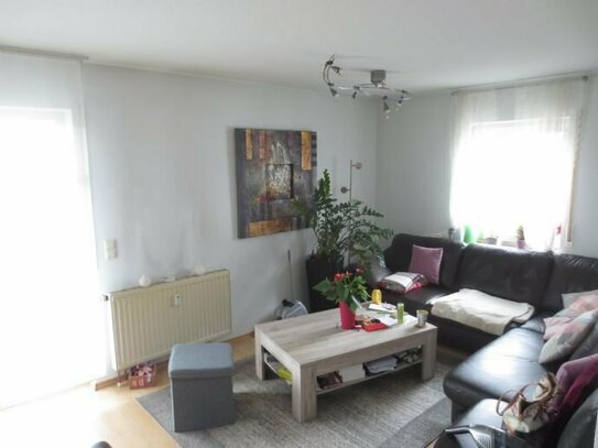 Schicke 2-Zimmerwohnung mit Balkon und Stellplatz in Satteldorf