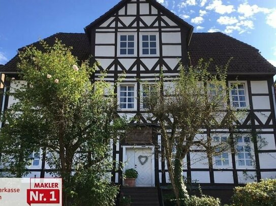 Denkmalgeschütztes Mehrfamilienhaus in Dassel!