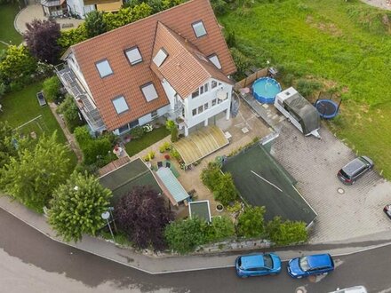 Mehrfamilienhaus mit 6 Wohnungen sehr gepflegt und ideal als lukrative Kapitalanlage