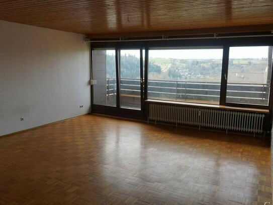 1 Zimmer-Wohnung mit toller Aussicht in Altensteig...