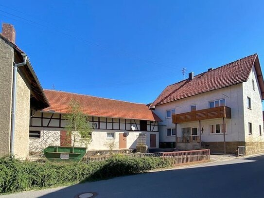 Viel Potenzial! Einfamilienhaus mit Nebengebäuden in Zapfendorf-Oberoberndorf