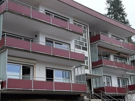 Solide vermietete 2-Zimmer-Wohnung mit Südbalkon und großer Süd-Terrasse