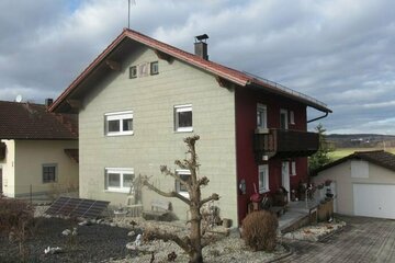 Saniertes 1-2 Familienhaus in Bayerbach zu verkaufen