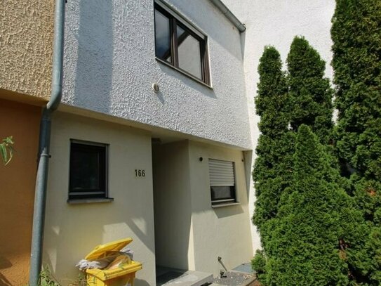 6% Rendite: Reihenmittelhaus mit Garage im Leipziger Umland