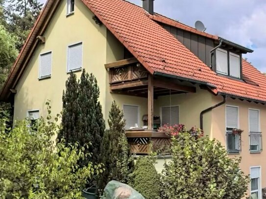 Zweifamilienhaus mit großer Doppelgarage in Ketschendorf