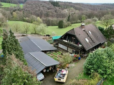 Bauernhof mit Panorama-Blick - Wohnen mit Tieren