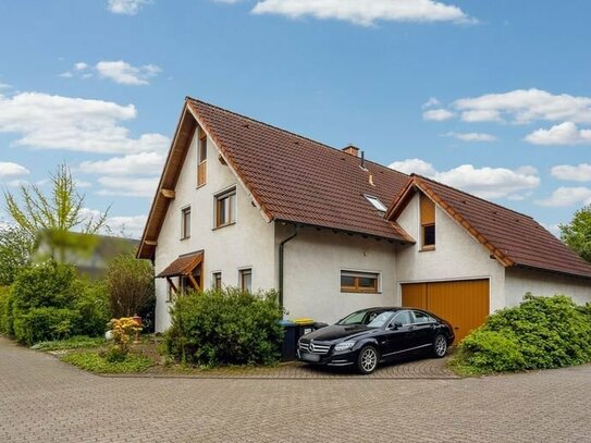 Perfektes Familiendomizil! Freistehendes Einfamilienhaus in schöner Lage von Geldern Walbeck