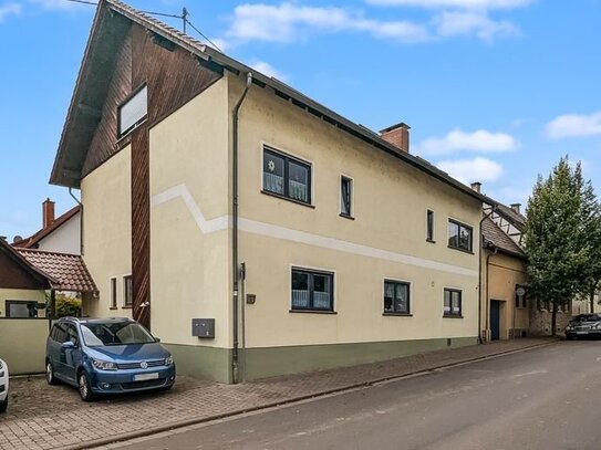 Großzügiges Zweifamilienhaus mit viel Platz für Ihre Träume * Keine Käuferprovision