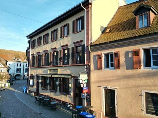 Einzigartiges historisches Wohn- und Geschäftshaus in Emmendingen, Westend 8