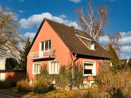 Uriges Einfamilienhaus mit Garten, Vollkeller und Garage in begehrter Lage in Meckenheim-Zentrum