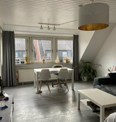 Huchting - helle 3 Zimmer Wohnung - ca. 65m² - Garage - Balkon - neuwertiges Badezimmer - neuwertige EBK