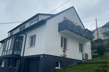 Stilvolle 4,5-Zimmer-Wohnung mit Balkon, großem Wohnz. und EBK in Wernau (S-Bahn Nähe)