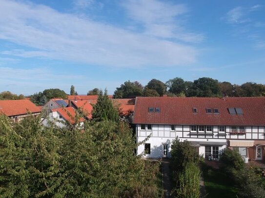 Saniertes Reihenendhaus neue Fernwärme Heizung kleinem Garten + Garage