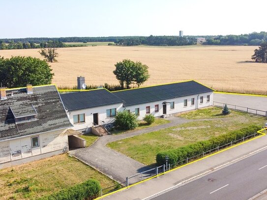 Zwei-Familienhaus, Mehrfamilienhaus in idyllischer Lage mit Fernblick + 2. Haus im Dornröschenschlaf