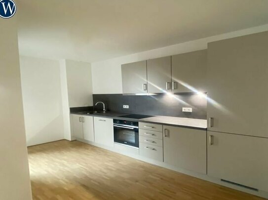 *Neues Wohngefühl* Helle 3-Zimmer-Wohnung im 1. Obergeschoss mit Balkon, Parkettboden, Einbauküche