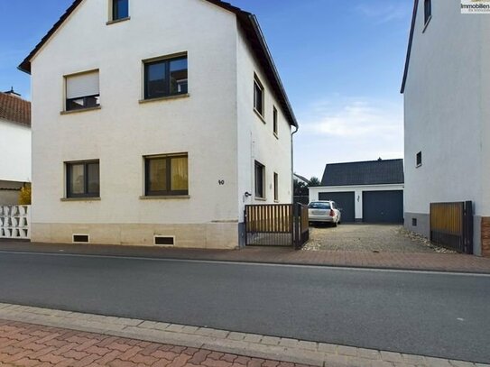 Zweifamilienhaus in Karlstein: Erweiterungspotenzial