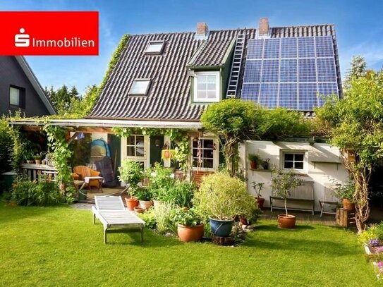 Gemütliches und individuelles Einfamilienhaus mit Ferienhauscharakter in beliebter Wohnlage Elmshorns ...