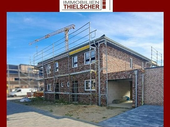 Verklinkerte rechte Rohbau-Doppelhaushälfte mit Garage zum Fertigstellen in Heinsberg-Porselen