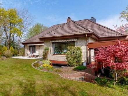 Unglaublich schön! Bungalow auf 7300m² großem Grundstück in Waldrandlage und Teich