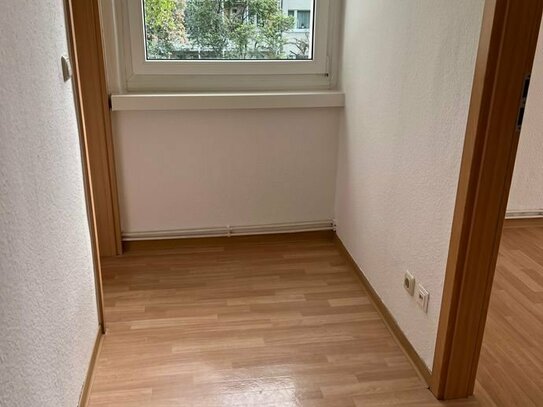 Helle 1 - Raum - Wohnung in Berlstedt