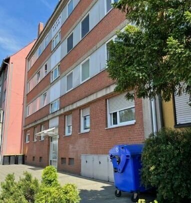 Solide Kapitalanlage in zentraler Lage....schönes Mehrfamilienhaus mit 15 Wohnungen nähe Wöhrder See!