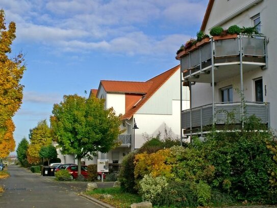 Gemtüliche 2-Zimmer-Wohnung mit Balkon und Stellplatz