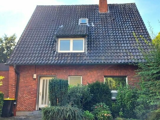 Provisionsfrei - Grosszügiges Einfamilienhaus mit Terrasse und Garten in Wesel