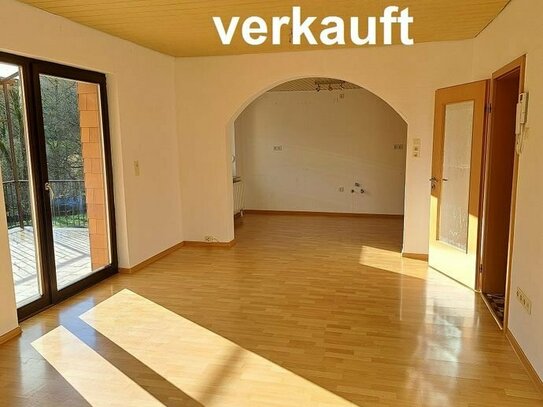 verkauft - Gepflegtes Wohnhaus mit Balkon und großem Garten mit Fernblick in Merzig-Mondorf