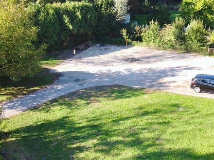 Werthaltiges, großflächiges Baugrundstück mit Bachlauf vor Mühldorf - Verwirklichen Sie Ihren Traum!