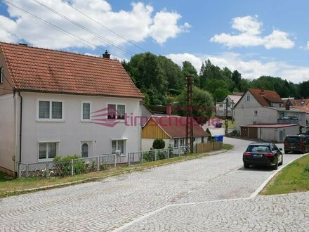 Freistehendes Ein- bis Zweifamilienhaus in Geschwenda zu verkaufen!