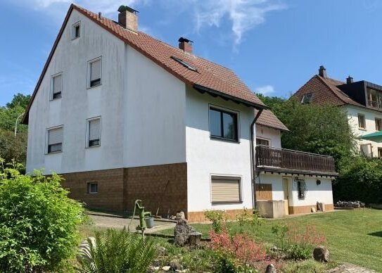 NEUER PREIS Einfamilienhaus mit parkähnlichem Garten