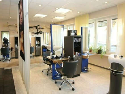 Gewerberäume für Büro/ Praxis oder Friseursalon in Weng zwischen Dingolfing und Landshut