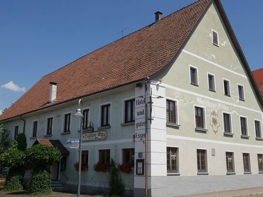 Saniertes Anwesen mitte Ummendorf mit 4 Wohnungen ,Fremdenzimmer und Restaurant kurzfristig komplett beziehbar