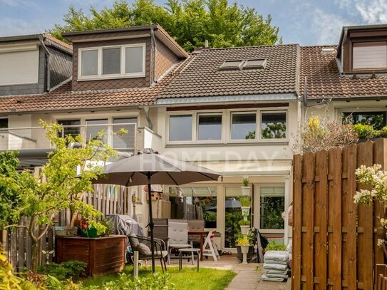 Sofort verfügbar! Traumhaus an der Elbe - Reihenhaus mit Terrasse, Garten und Carport