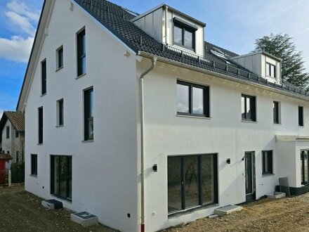 Neubau-Reiheneckhaus mit Einzelgarage in Perlach Nähe Trudering - Provisionsfrei (Haus 3)