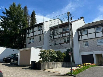 Modernisiertes Reiheneckhaus mit Kamin, Einbauküche, Garage/Stellpl. in Wermelskirchen Dabringhausen