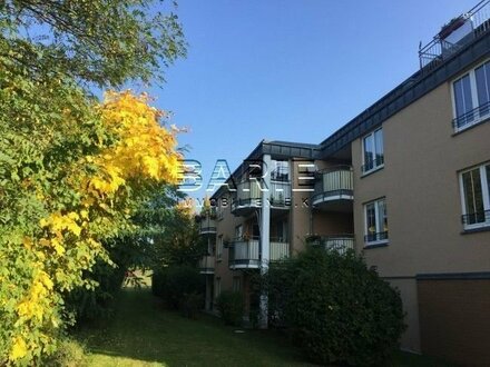 Blick ins Grüne – schöne barrierefreie 2 Zimmer Wohnung mit großem Balkon und Lift