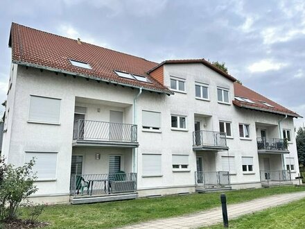 Vermietete 2-Raum Wohnung mit Balkon, TG-Stpl. / Doppelparker und EBK!