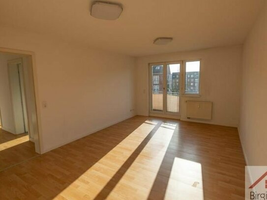 *** Krebsförden *** 1. OG * Balkon * Badewanne * Tiefgaragenstellplatz ***