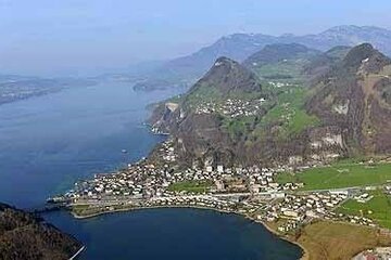 Villa mit Sicht auf den Vierwaldstättersee, Schweiz, zu verkaufen