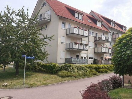 Schöne 3-R.-W. mit großem Balkon im DG