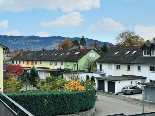 Inselnahe 3 Zimmer Wohnung in ruhiger Seitenstraße mit Blick auf die Berge