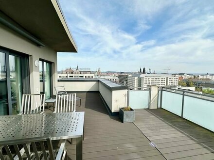 *exklusives und lichtdurchflutetes Penthouse im Stadtzentrum von Dresden*