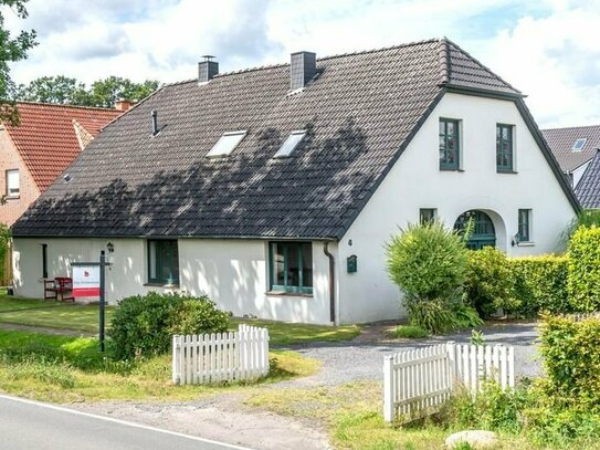 Charmantes Einfamilienhaus mit Einliegerwohnung