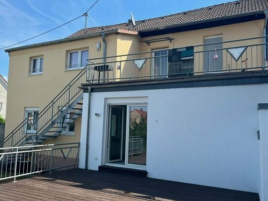 Kapitalanleger aufgepasst!!! Neu renoviertes vermietetes 2-Familienhaus mit separaten Eingängen in ruhiger Lage von Ens…