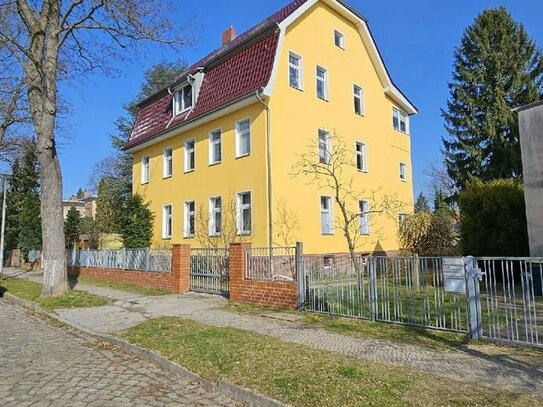 Wunderschönes Mehrfamilienhaus zur Kapital - Anlage in Lichtenrader Top - Lage !