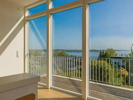 Modernes Wohnen mit weitem Blick über die Eckernförder Bucht im Erstbezug